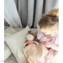 Kép 4/6 - Jabadabado Astrid játékbaba díszdobozban 
